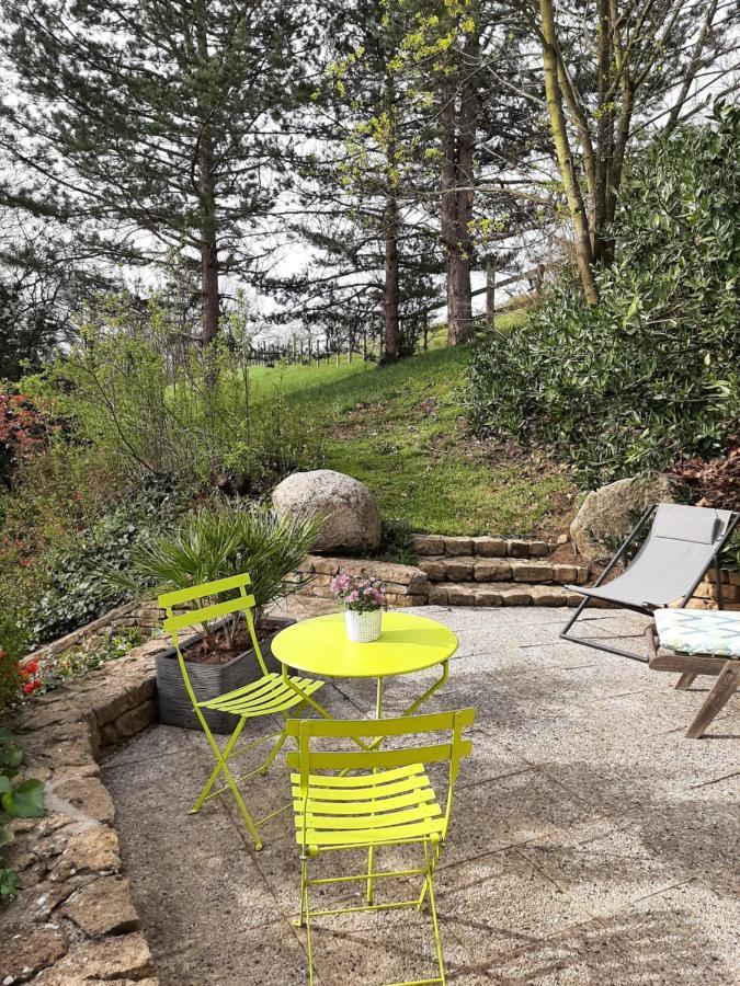 La Souveraine Saint-Genis-Laval Extérieur photo